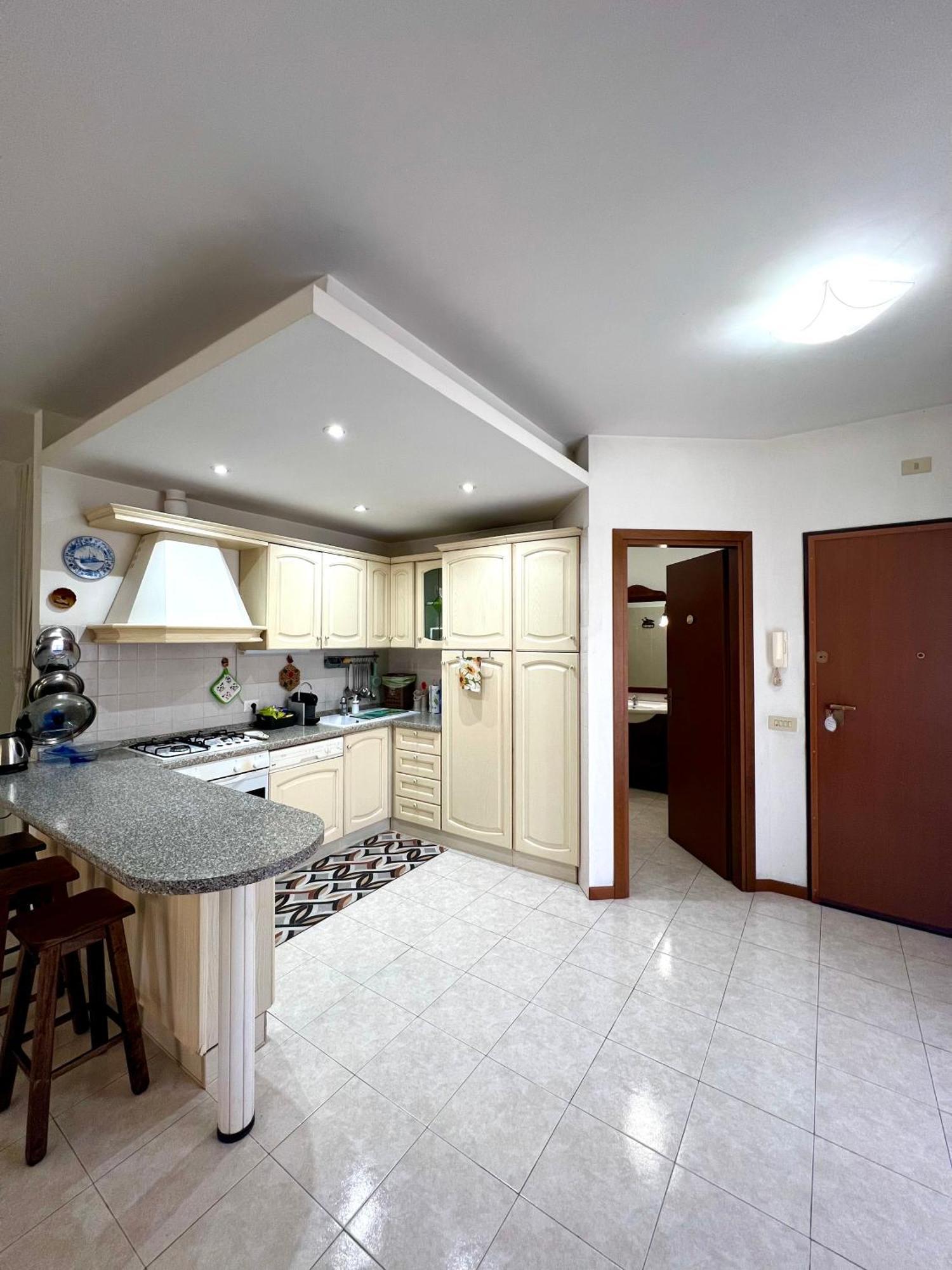 Appartamento Tra Il Borgo E Il Lago أنغويلارا سابازيا المظهر الخارجي الصورة